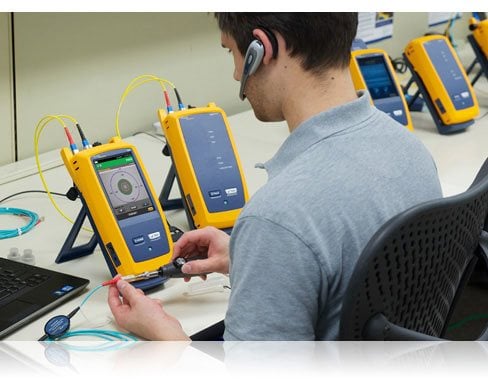FLUKE CertiFiber Pro 光纤损耗测试仪