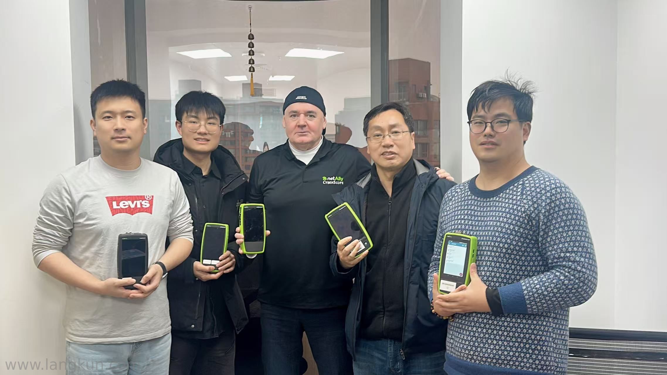 NetAlly 海外技术专家赴朗坤开展无线勘测产品专项培训